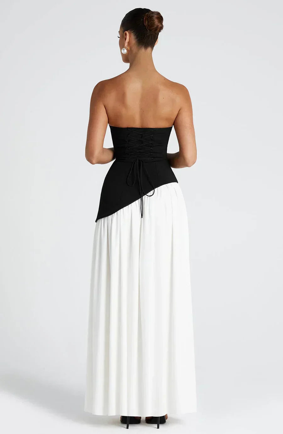 Alessia™ | Asymmetrical Dress with Choker