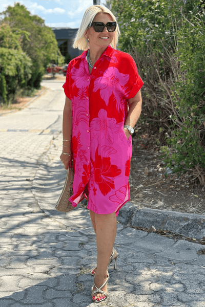Ναόμι – Φόρεμα με λουλουδάτο σχέδιο